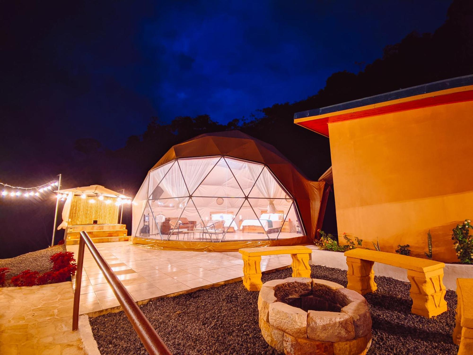 Las Colinas Glamping Turrialba Bagian luar foto